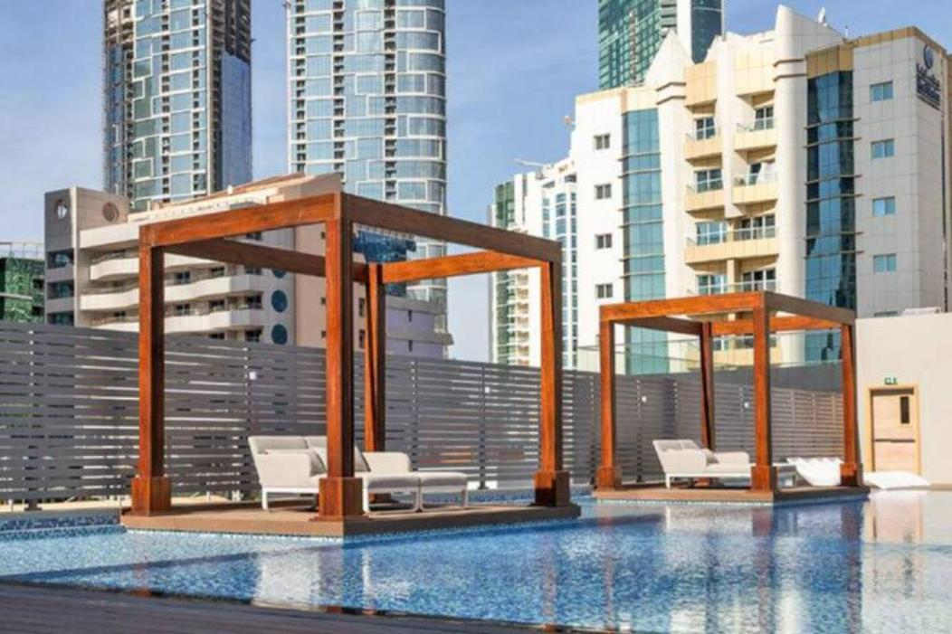 Luxury 1-Bedroom In Dubai Marina That Sleeps 2 Exterior photo